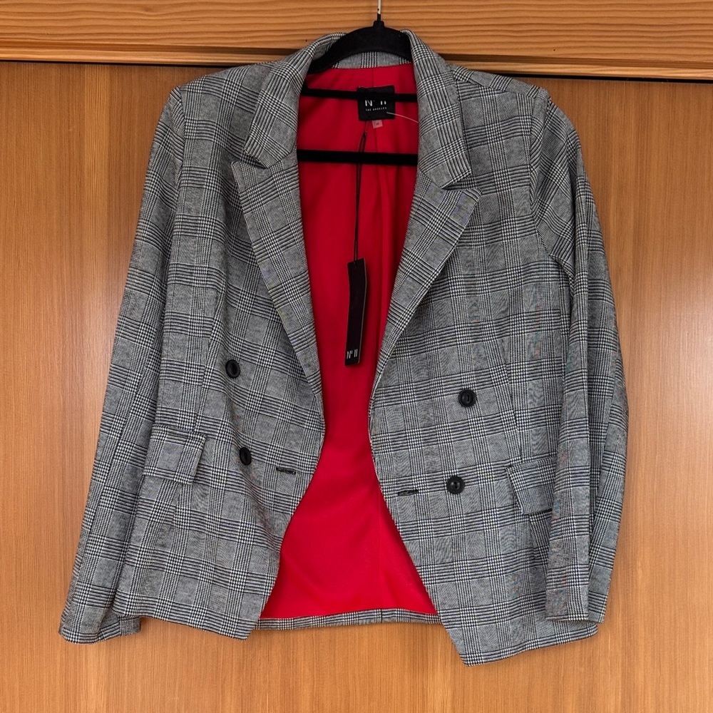N°. Eleven Black and White Plaid Blazer